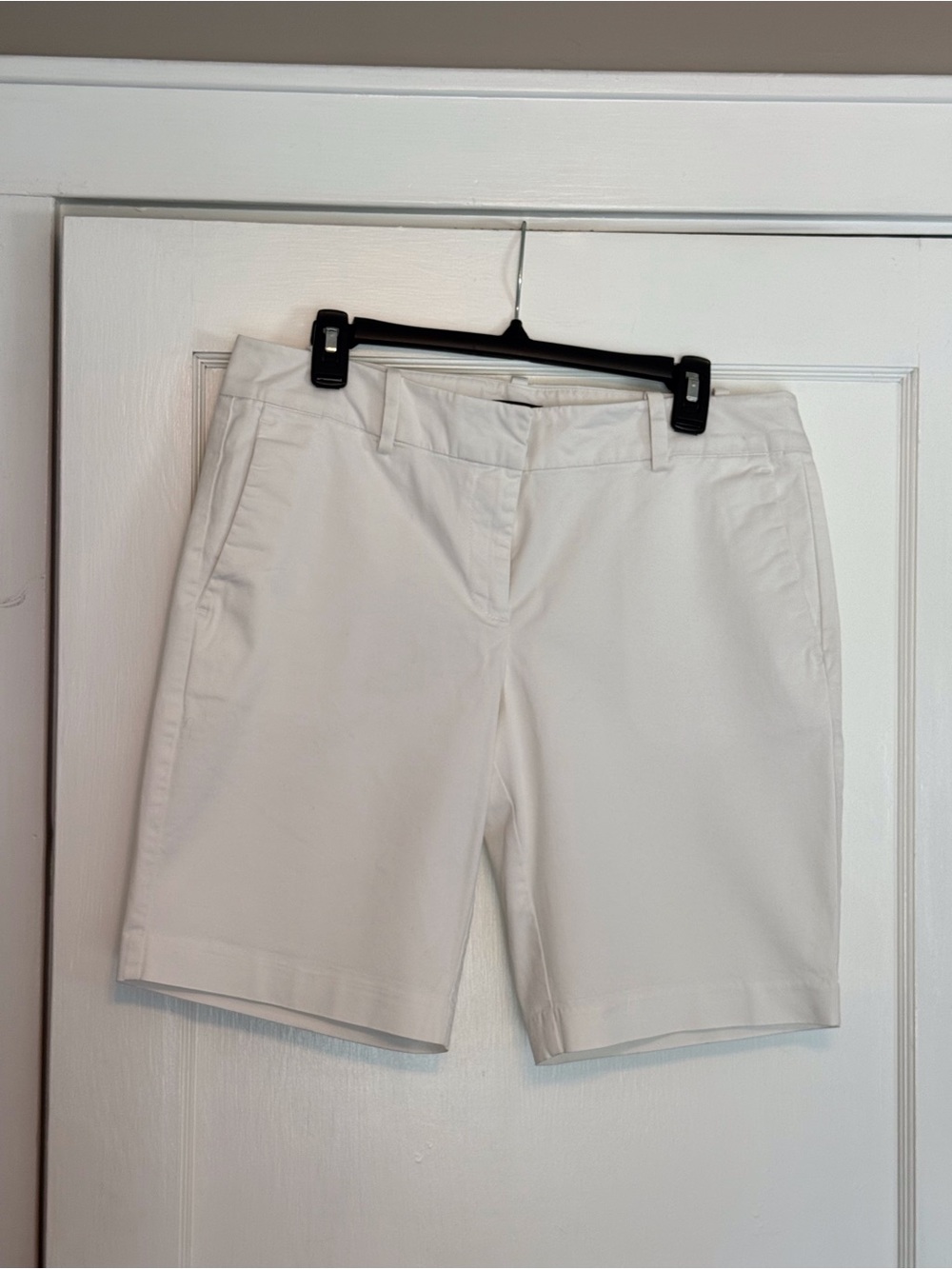 Ann Taylor Factory White Bermuda Shorts